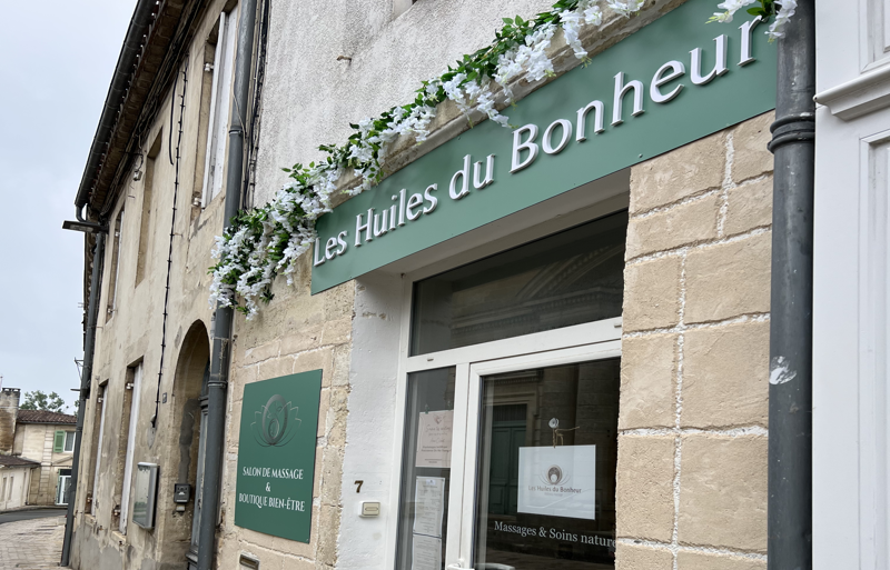 enseigne commerciale et RLPI Le Bouscat